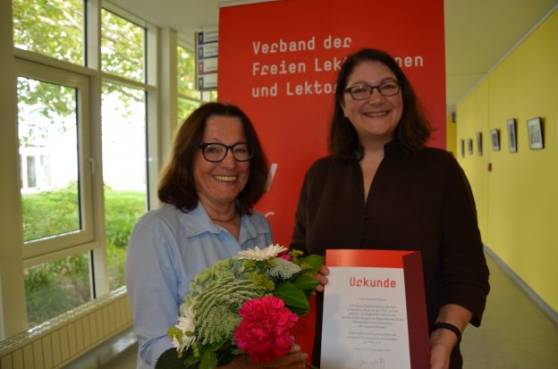 Ehrenmitglied Elisabeth Dorner und VFLL-Vorsitzende Susanne Janschitz
